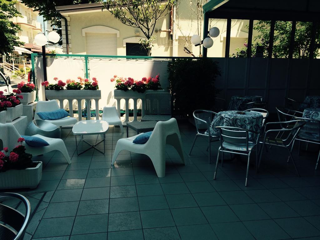 Hotel Sultano Rimini Kültér fotó