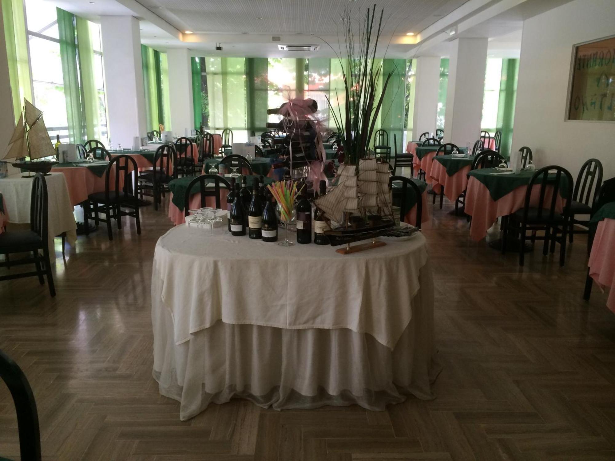 Hotel Sultano Rimini Kültér fotó