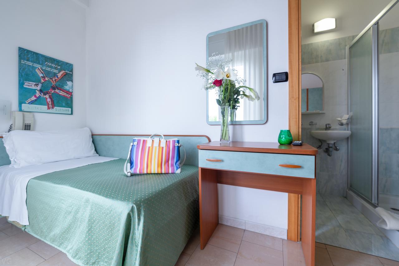 Hotel Sultano Rimini Kültér fotó