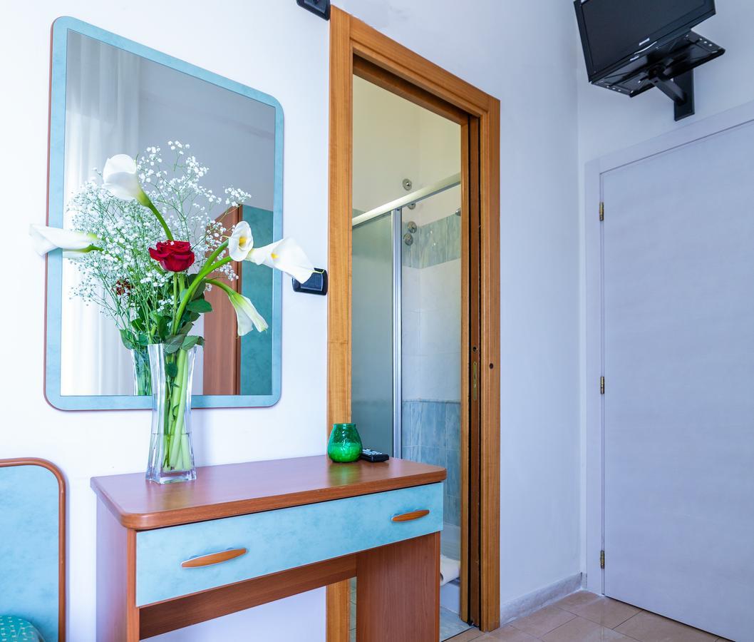 Hotel Sultano Rimini Kültér fotó
