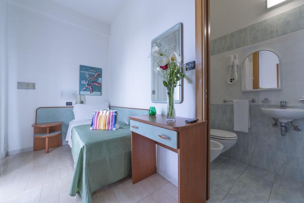 Hotel Sultano Rimini Kültér fotó