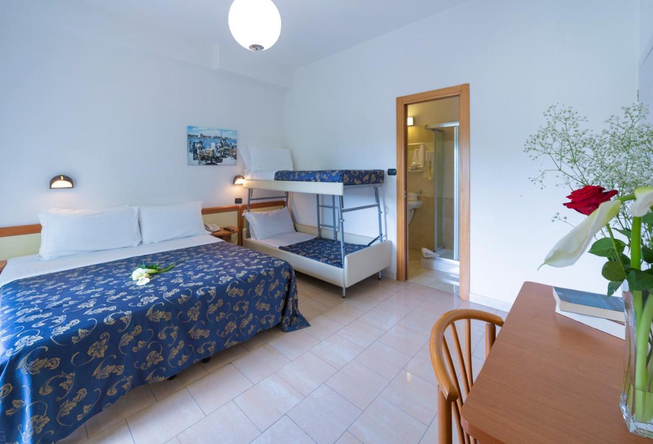 Hotel Sultano Rimini Kültér fotó